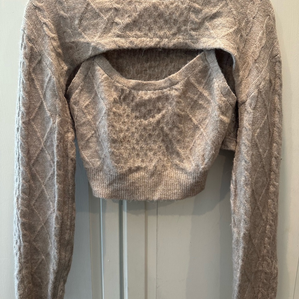 Beige Cable Knit Cropped Sweater